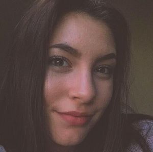 Meet your Posher, Mikhaila